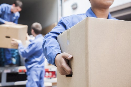 Man and a van service in South Kensington with local urban moving support