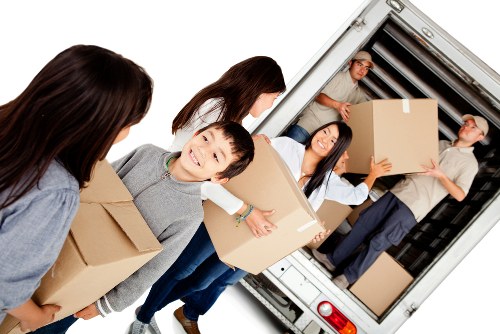 Furniture removals planning in a South Kensington street setting