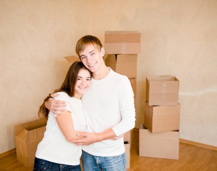 Local removals crew handling furniture and boxes for a South Kensington property