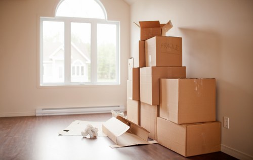 Efficient South Kensington flat removals with moving van loading and residential building access